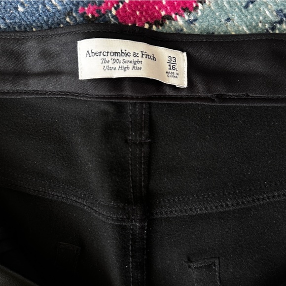 New Abercrombie & Fitch Vegan Leather 90’s Straight Ultra High Rise pant 16 long - Picture 13 of 16